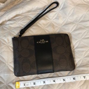 Coach leather wristlet NWT